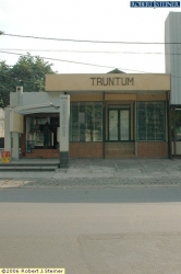 Truntum Gallery @ Jalan Kemang Raya