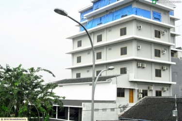Hotel New Idola @ Jalan Pramuka Raya